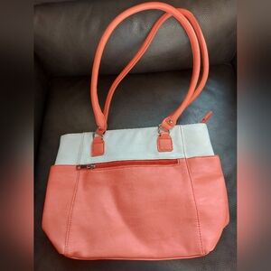 **3 Listings For $20**                 Luxanne purse